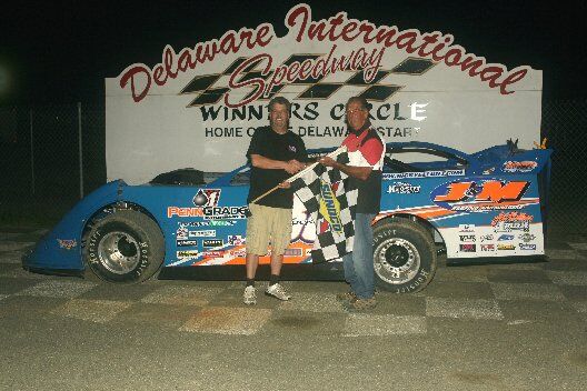 RICK ELLIOTT SHOWDOWN WINNER